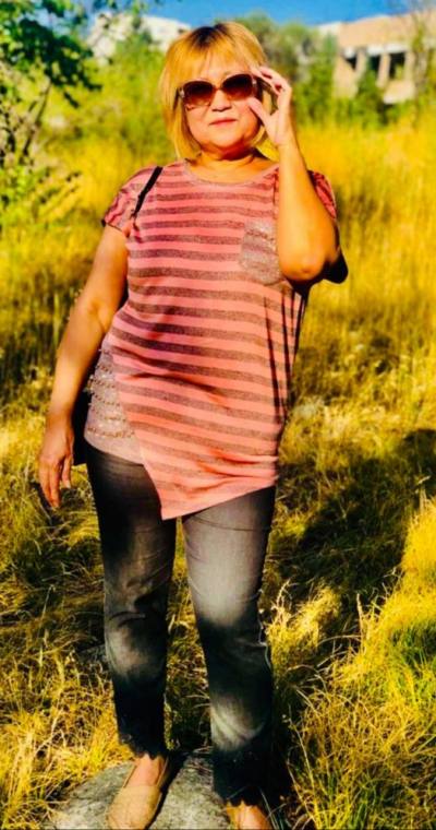 Saule 63 ans Almaty Kazakhstan