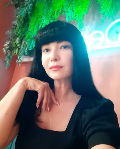 Таня 45 ans Ивано франковск Ukraine