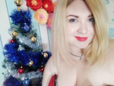Olga 36 ans Донецк Ukraine
