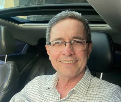 Michael 55 ans California  Etats-Unis
