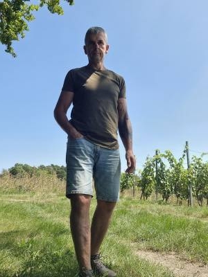 Sven 54 лет Tauberbischofsheim  Германия