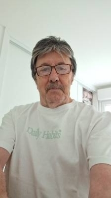 Dominique 66 лет Rennes  Франция