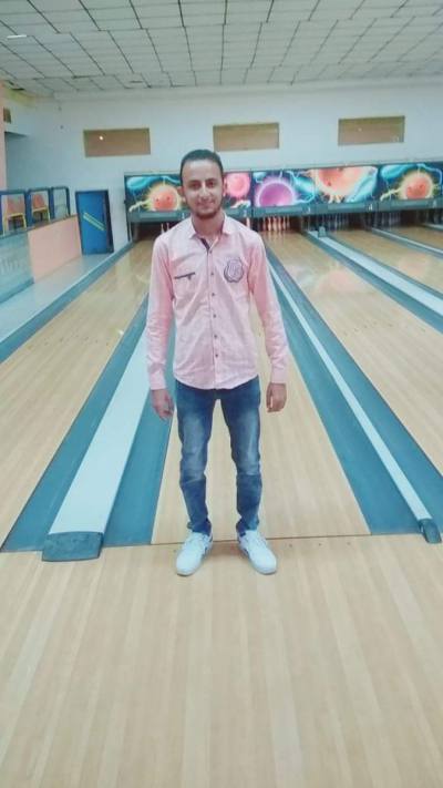 Karim 30 ans Salmania Koweït