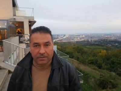 Oudahmane 46 ans Tizi Ouzou Algérie