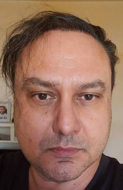 Stelio 44 лет Troyes Франция