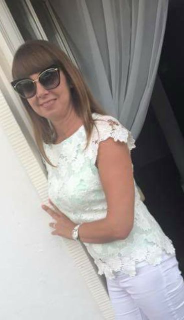 Lena 49 Jahre Saint Louis Frankreich