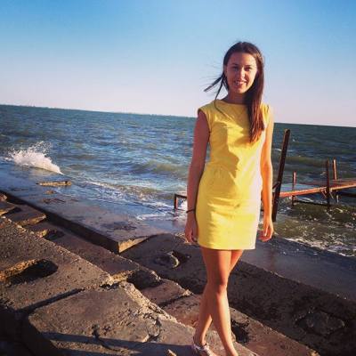 Elena 36 ans Mykolaiv Ukraine