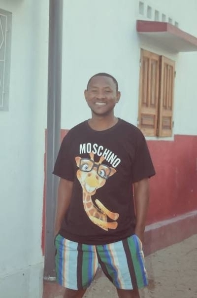 Pascal 35 ans Morondava Andorre