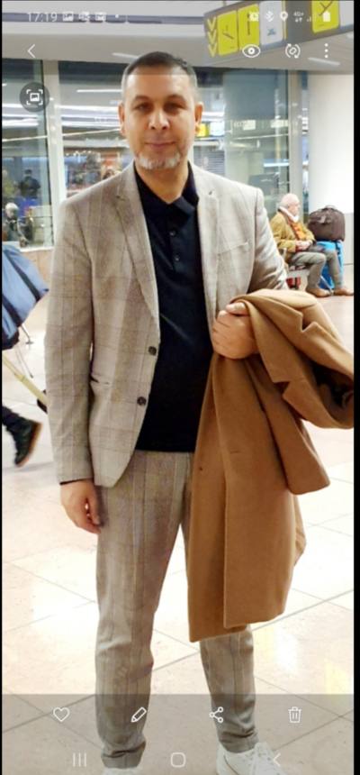 Badri 59 ans Bruxelles  Belgique