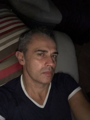 Olivier 54 лет Pornic  Франция