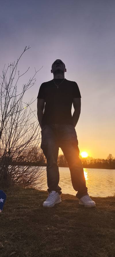 Roman 37 лет Hückelhoven Германия