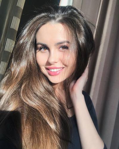 Anna 33 ans Minsk Biélorussie
