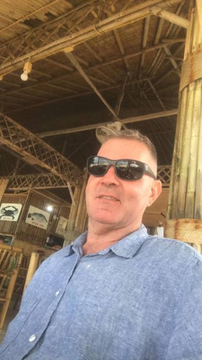 Frédéric 55 ans  France