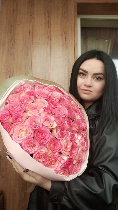 Ilona 26 ans Kryvyi Rih  Ukraine