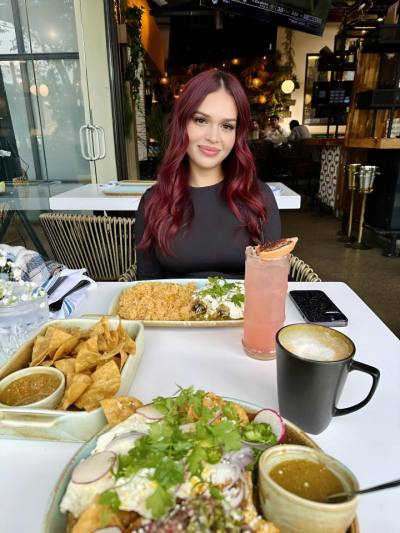 Julia 30 ans Нижний Новгород Russie