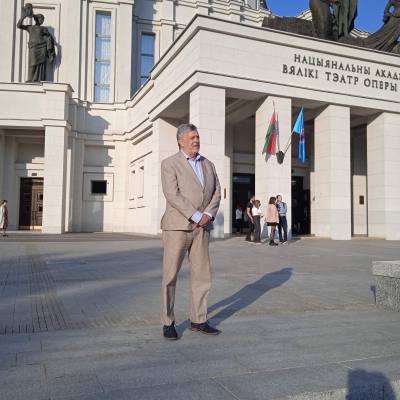 Gilles 68 ans Avignon  France
