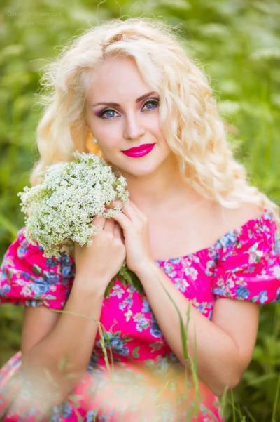 Olga 41 ans Minsk Biélorussie