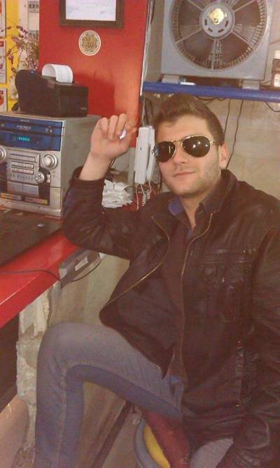 Ahmad 32 ans Syria Bahreïn