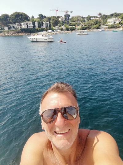 Christian 52 лет Antibes Франция