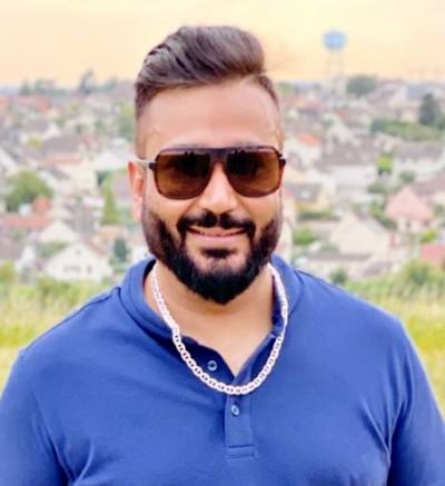 Ased 42 ans Paris France