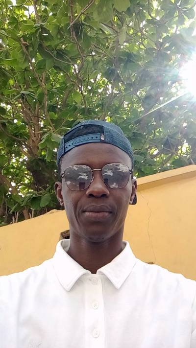 Chafik 32 лет Dakar  Марокко