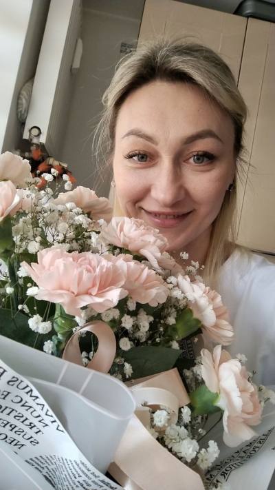Mila 40 ans Zaporozhye Ukraine
