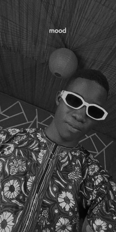 Frank 28 ans Paris  France