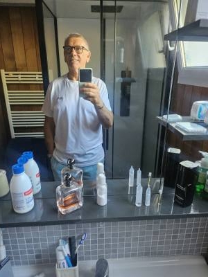 Didier 64 ans Andernos  France