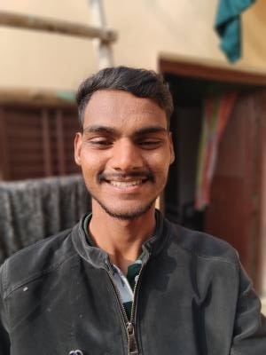 Anuj 21 лет Shamli  Индия