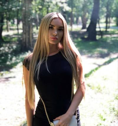 Liliya 36 ans Boyarka Ukraine
