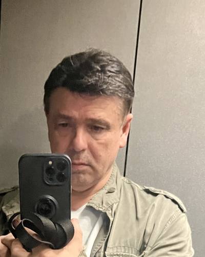 Fabien 60 лет Lyon  Франция