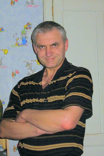 Denis 60 лет Dinan Франция