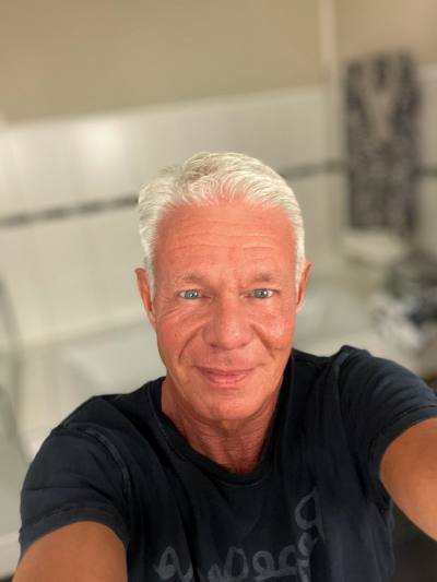 Christian 55 ans Detmold Allemagne