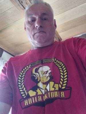 Günter 58 лет Lahr Германия