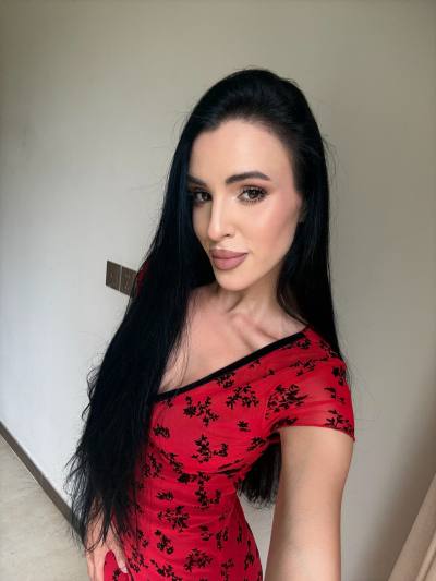 Амина 22 ans Mykolaiv  Ukraine