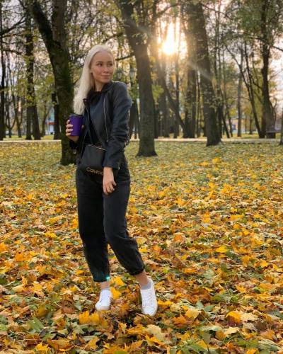 Lyubov 33 ans Minsk Biélorussie