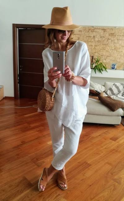 Lena 54 ans Kiev Ukraine