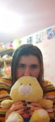 Іра Захаркіна 20 ans Зіньков Ukraine