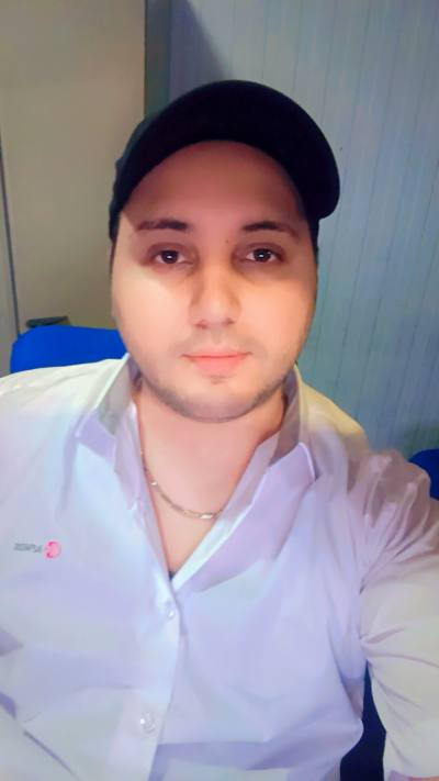Mehdi 31 лет Tanger Марокко