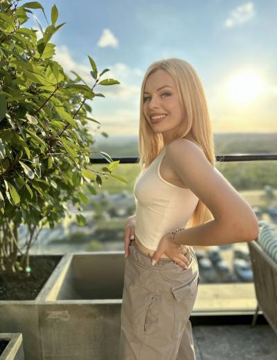 Alina 33 Jahre Baku Aserbaidschan