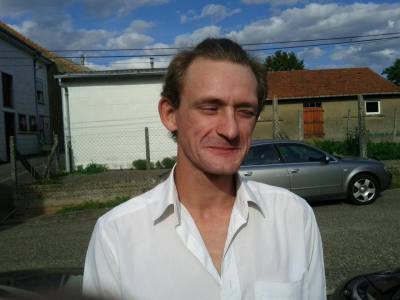 Anthony 38 лет Insming Франция