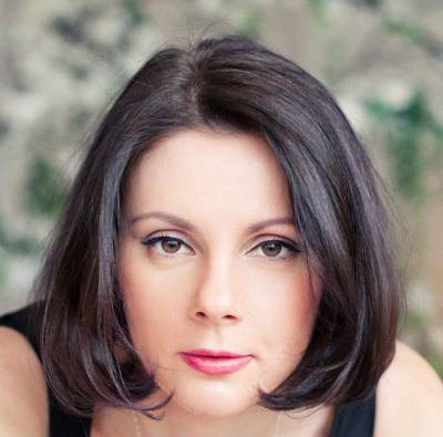 Yulia 38 ans Saint Petersburg Russie