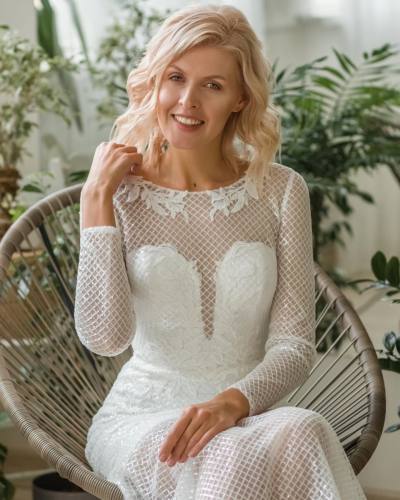 Elena 43 ans Kyiv Ukraine
