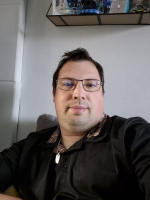 Julien 39 ans Bourg En Bresse France
