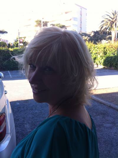 Ina 58 ans Saint-raphael France