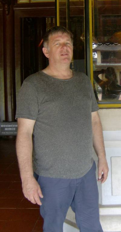 Jean Michel 61 лет Yvetot Франция