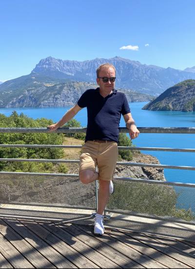 Eric 61 ans Oyonnax France