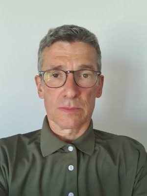 Christophe 62 лет Paris Франция
