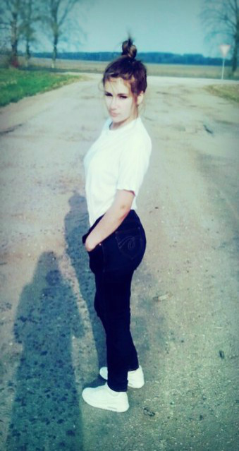 Daria 29 ans Жодино Biélorussie
