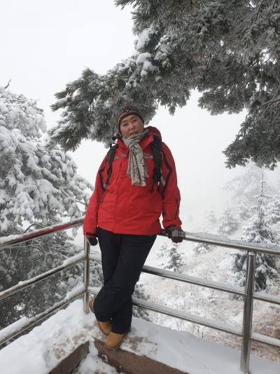 Zakhira 62 years Almaty Kazakhstan